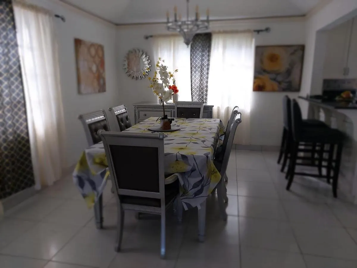 Deluxe Hartland Holiday Homes Priory